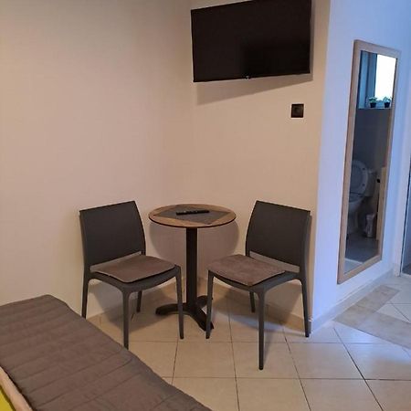 Anafis Cozi Apartman Athén Kültér fotó